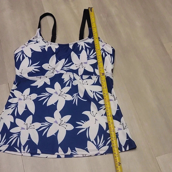 Womens White Flower Navy Blue Bathing Suit Tankini Top Padded Size Small - Picture 6 of 7